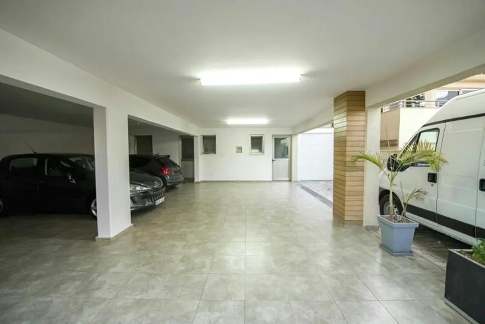 5 B/R Villa : Ayios Athanasios, Limassol, Ayios Athanasios