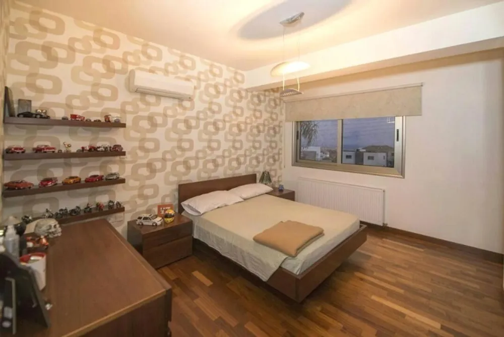 5 B/R Villa : Ayios Athanasios, Limassol, Ayios Athanasios