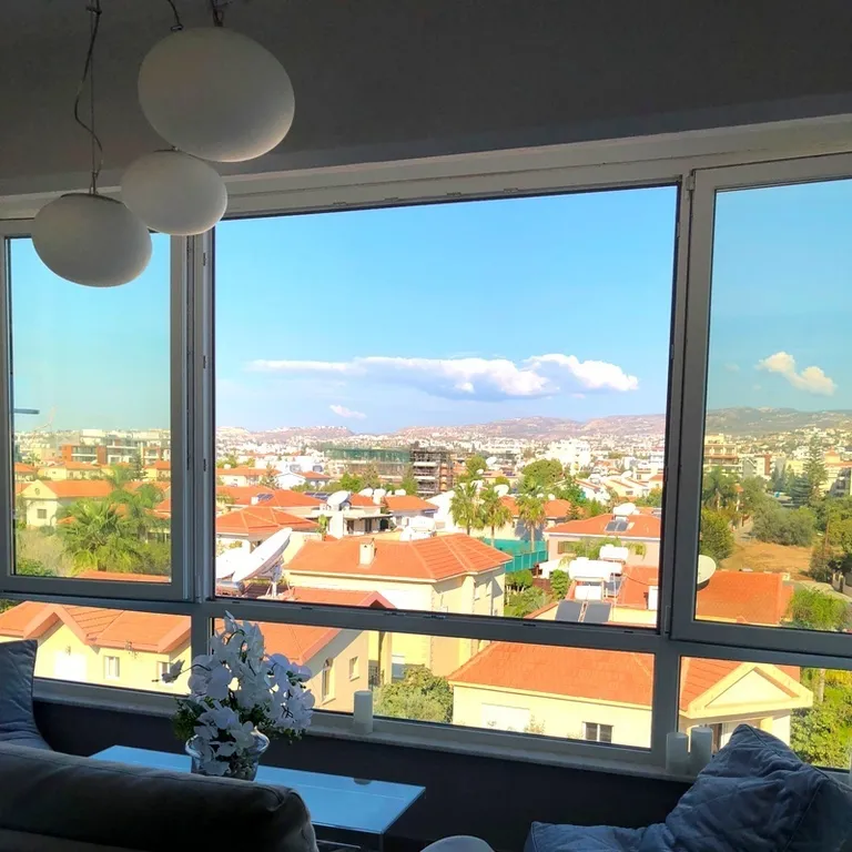 3 B/R Apartment : Germasoyia, Limassol, Germasogeia