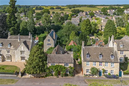 Middle Street, Elton, PE8