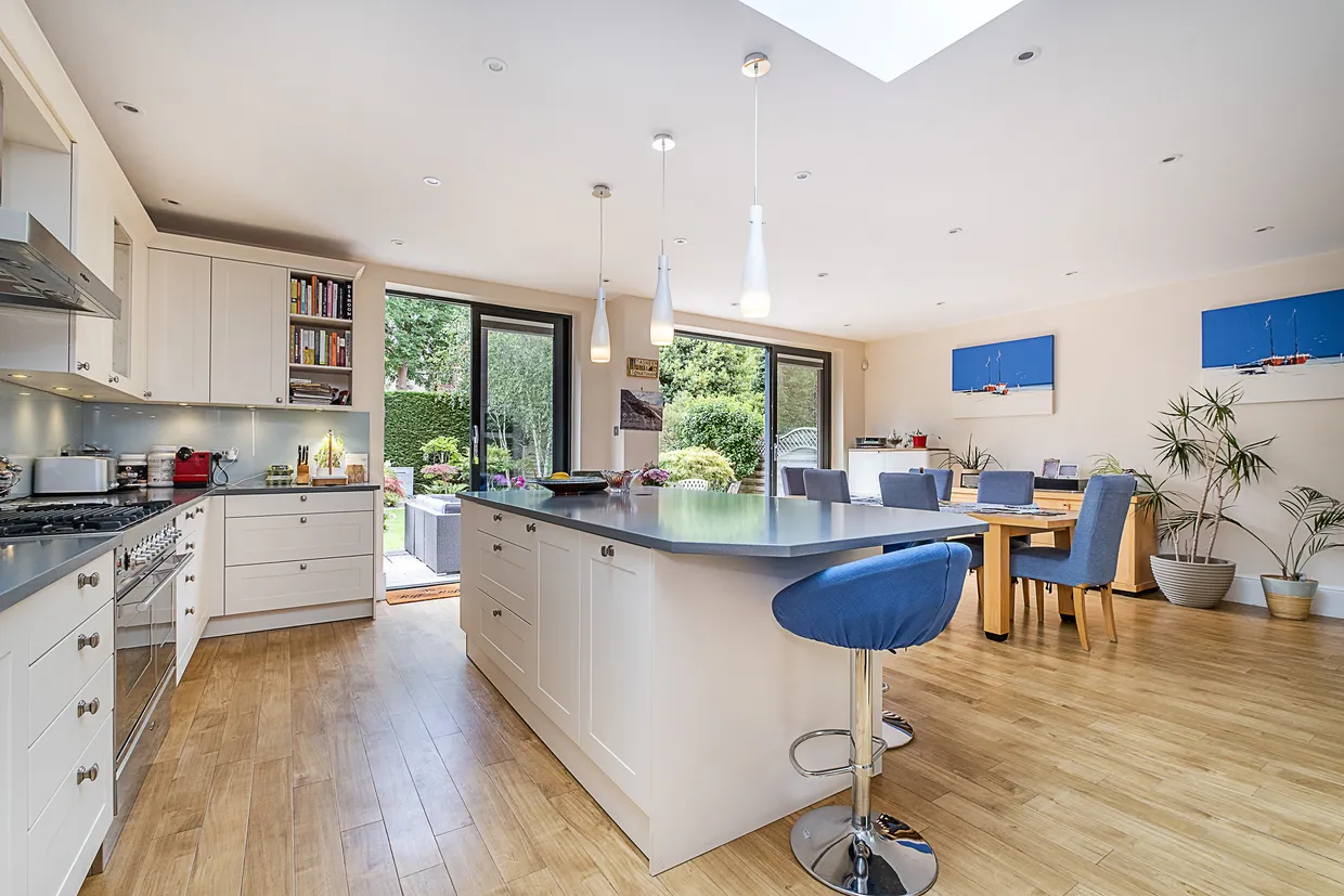 South Park Road, London, SW19 photo 10