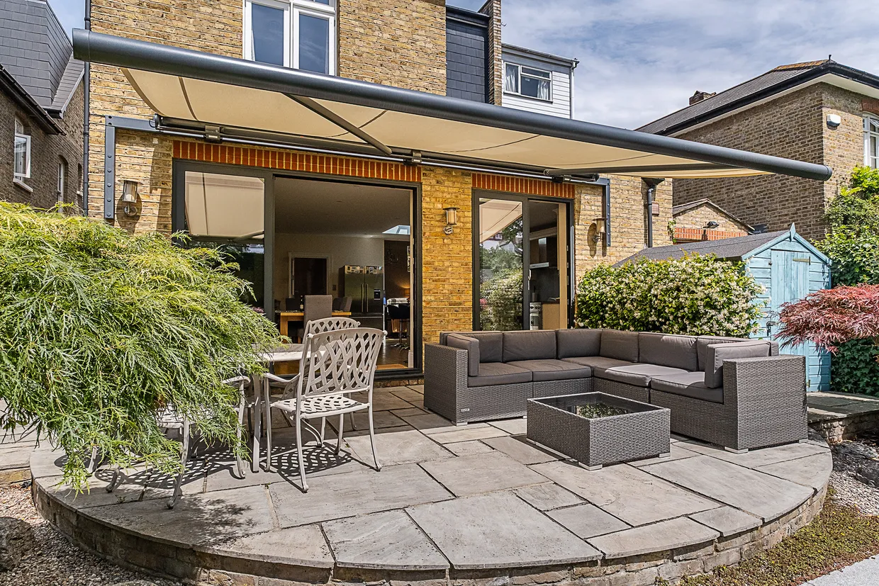 South Park Road, London, SW19 photo 25