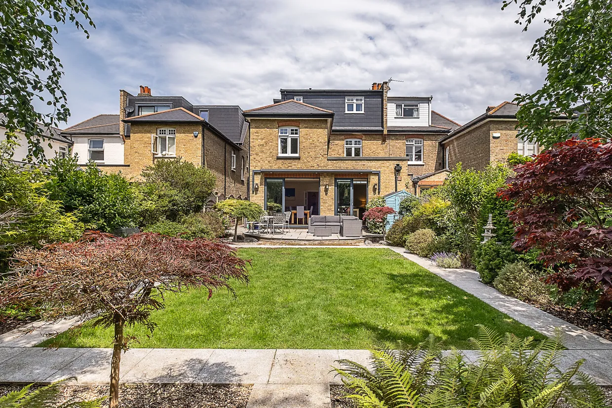 South Park Road, London, SW19 photo 26