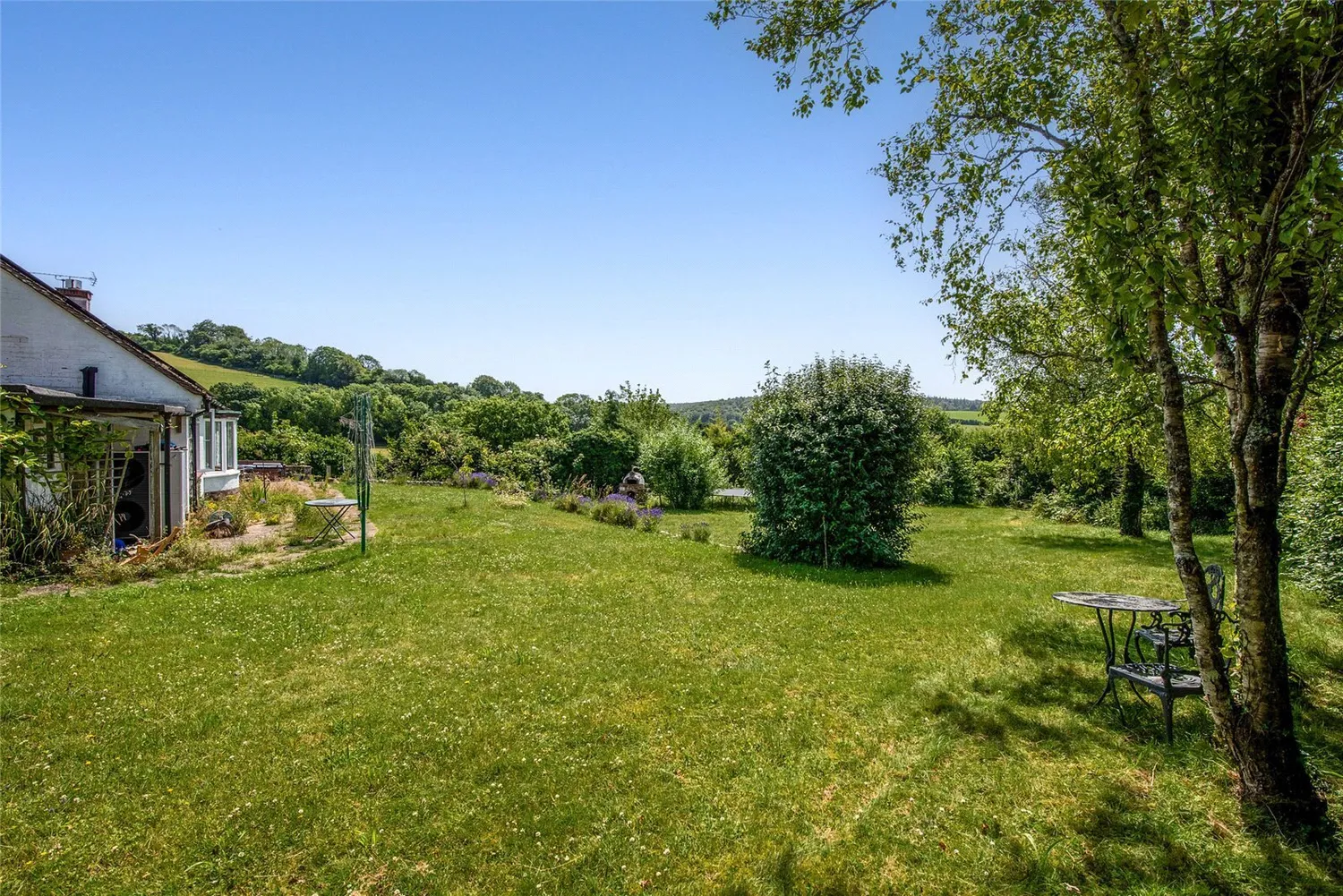 Newhouse Lane, East Dean, PO18 photo 13