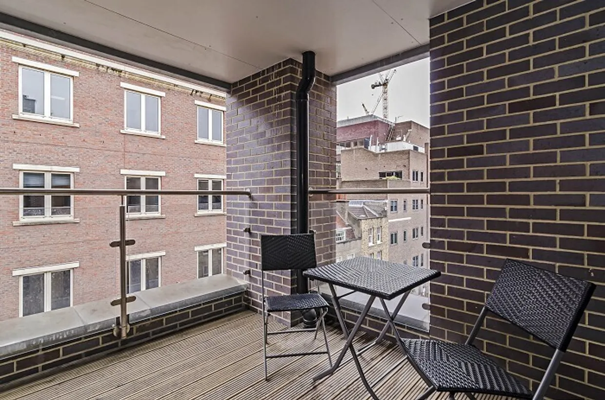 Alie Street, London, E1 photo 2