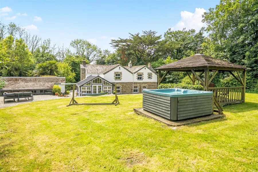 Property Image 15