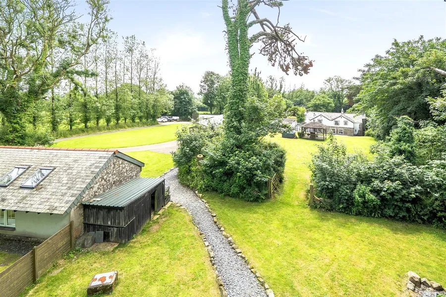 Property Image 33