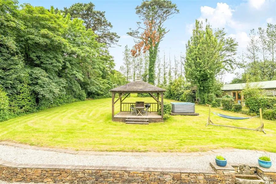 Property Image 34