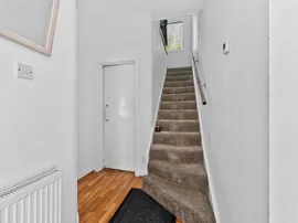 Clifton Road, Giffnock, Glasgow thumb 2