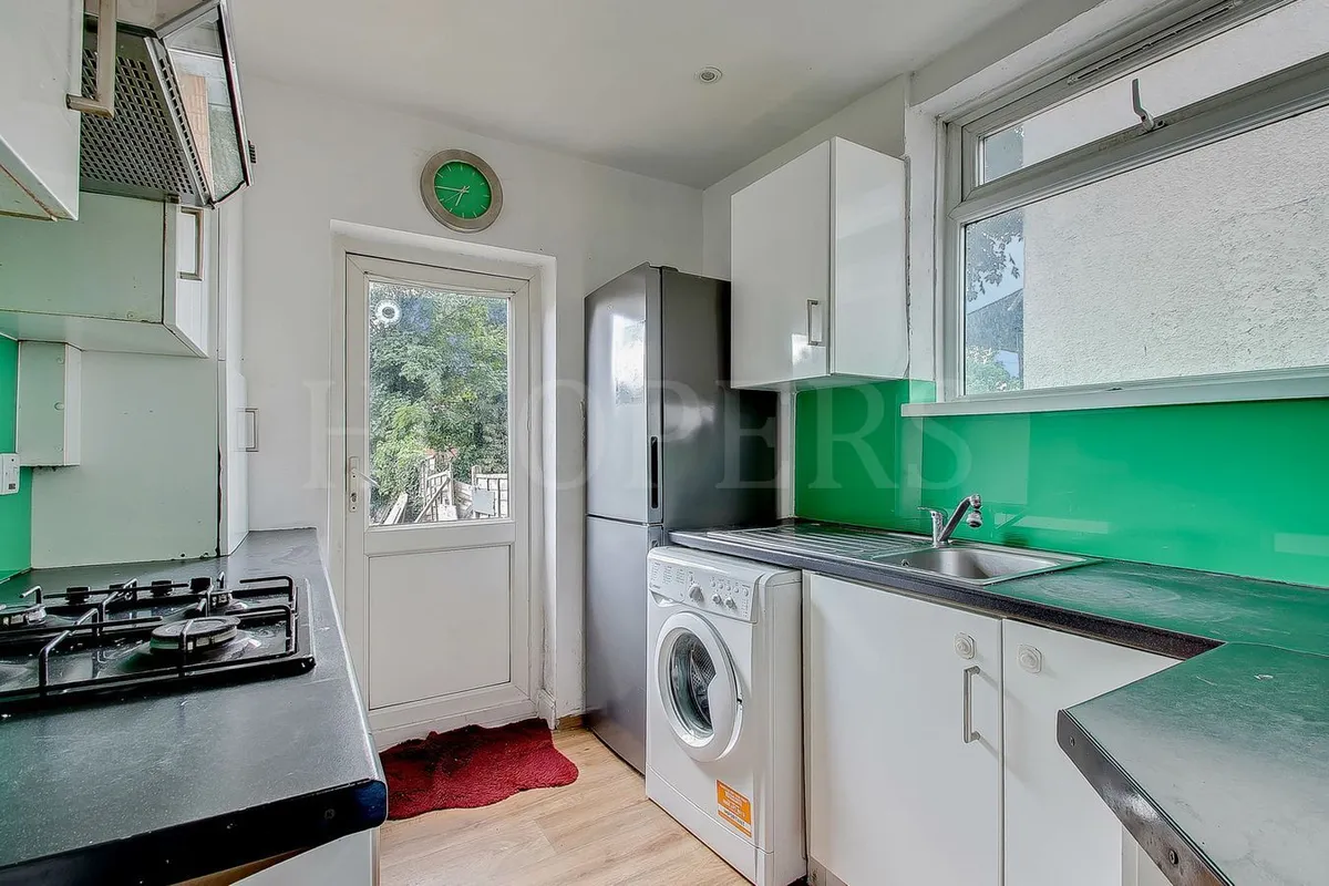 Ballogie Avenue, London, NW10