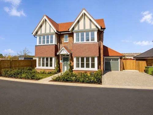 Little Green, Aston Clinton, Aylesburyphoto