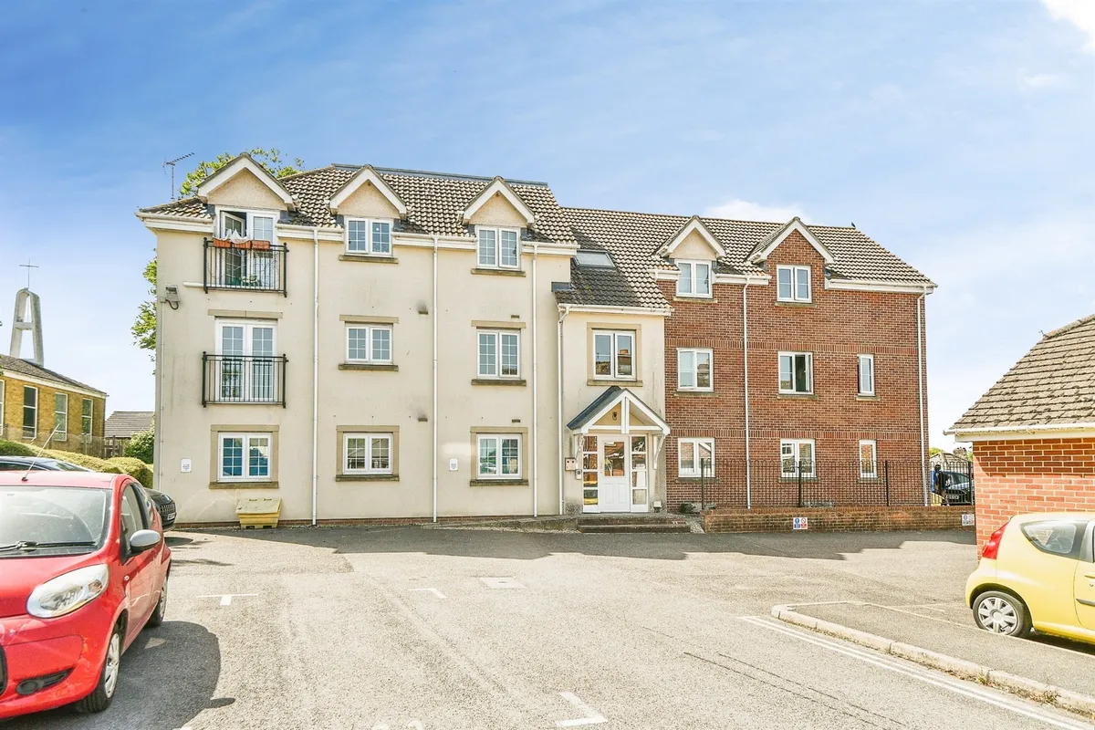 Glebe Place, Highworth, SWINDON