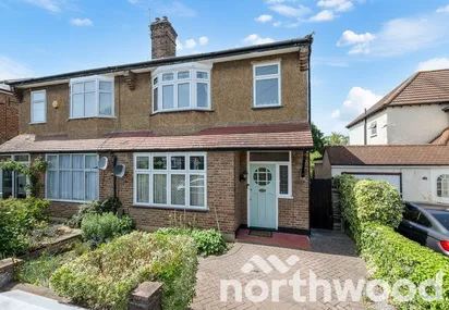 Heatherside Road, Ewell, KT19