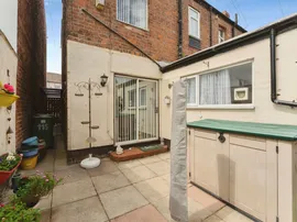 Raffles Road, Birkenhead thumb 2