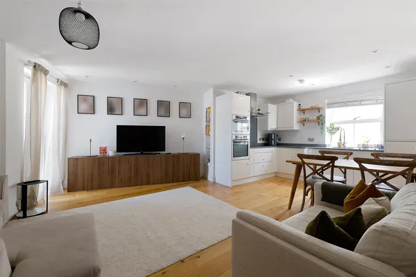 Albert Road North, Reigate, Surrey, RH2