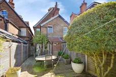 Rose Vale, Hoddesdon