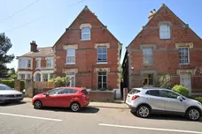 Rose Vale, Hoddesdon