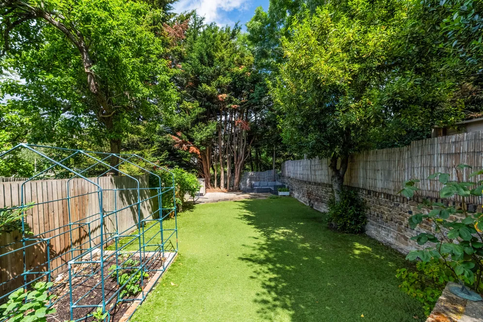 Bennett Park, Blackheath, SE3 photo 23