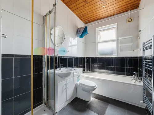 Langdale Road, THORNTON HEATHphoto