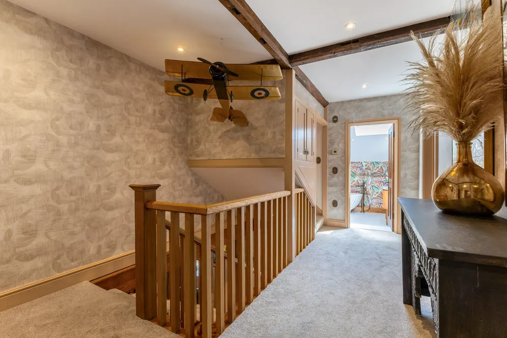 Brickendon Lane, Hertford, SG13 photo 6