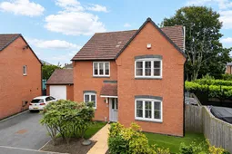 Academy Drive, Rugby, CV21