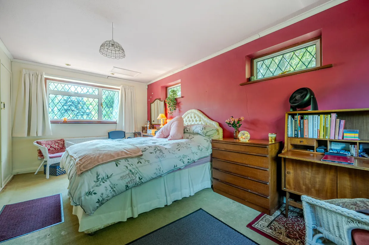 Burfield Road, Windsor, SL4 photo 5