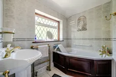 Burfield Road, Windsor, SL4 photo 6