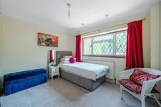 Burfield Road, Windsor, SL4 photo 13