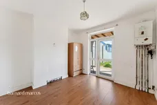 Manor Road, Mitcham