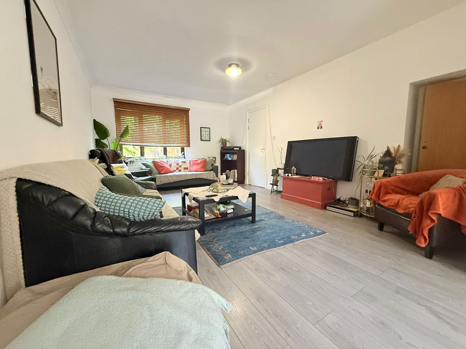 Surrey Quays, London, Greater London, SE16 Image 4