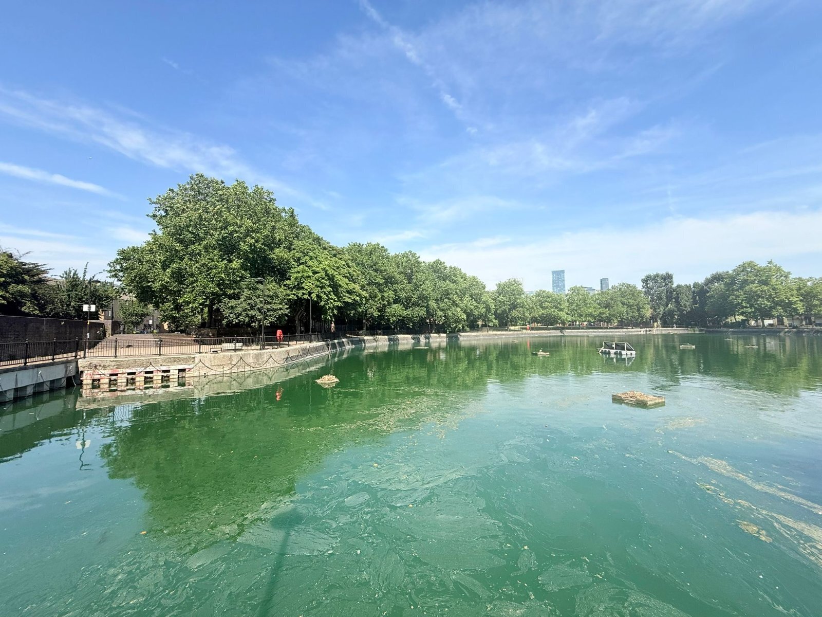 Surrey Quays, London, Greater London, SE16 Image 17