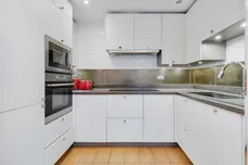 Little Britain London EC1A photo 7
