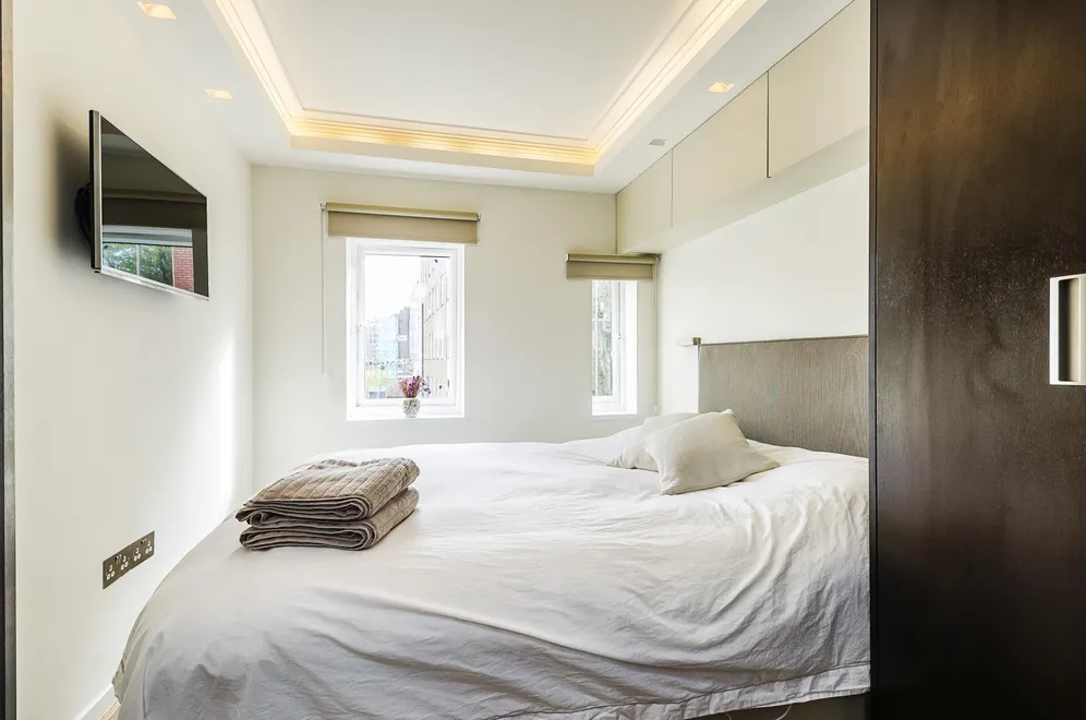 Brompton Square Knightsbridge SW3 photo 7