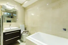 Brompton Square Knightsbridge SW3 photo 9