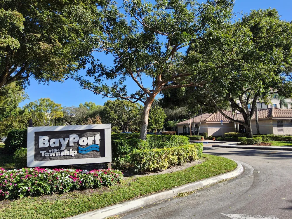 4300 NW 30th St, Coconut Creek, FL 33066