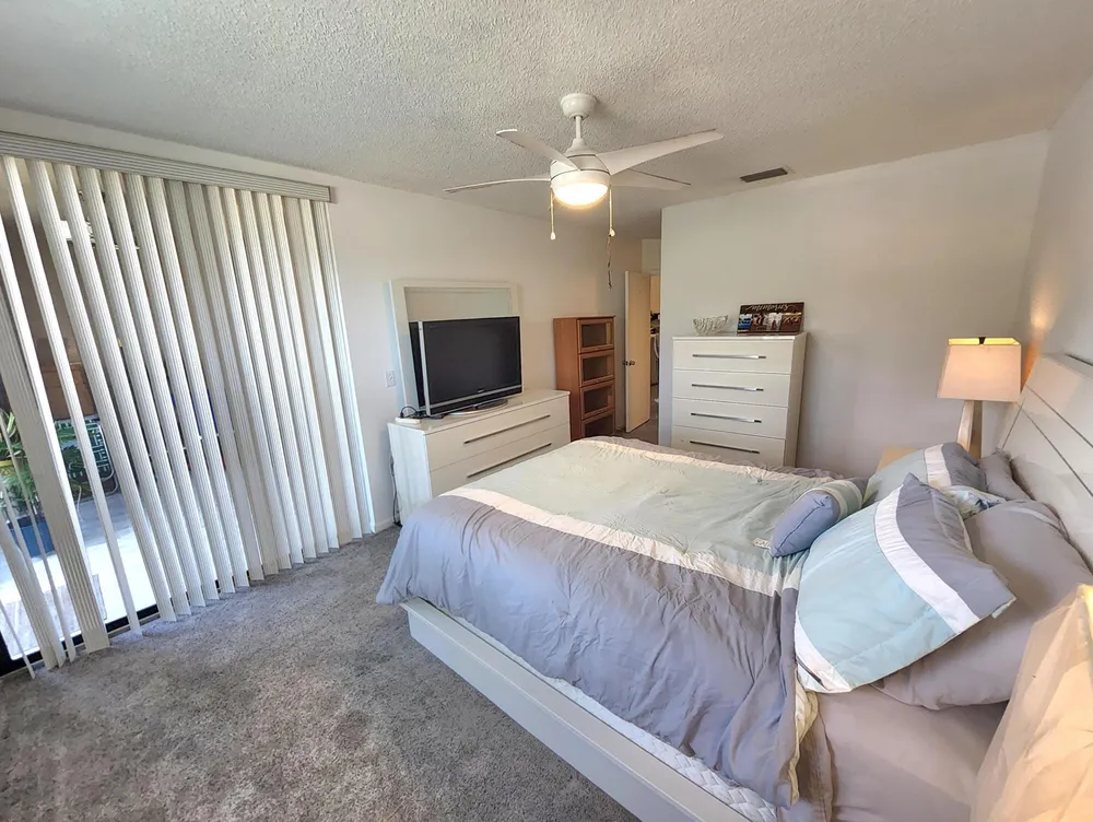 4300 NW 30th St, Coconut Creek, FL 33066