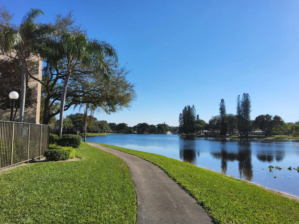 4300 NW 30th St, Coconut Creek, FL 33066