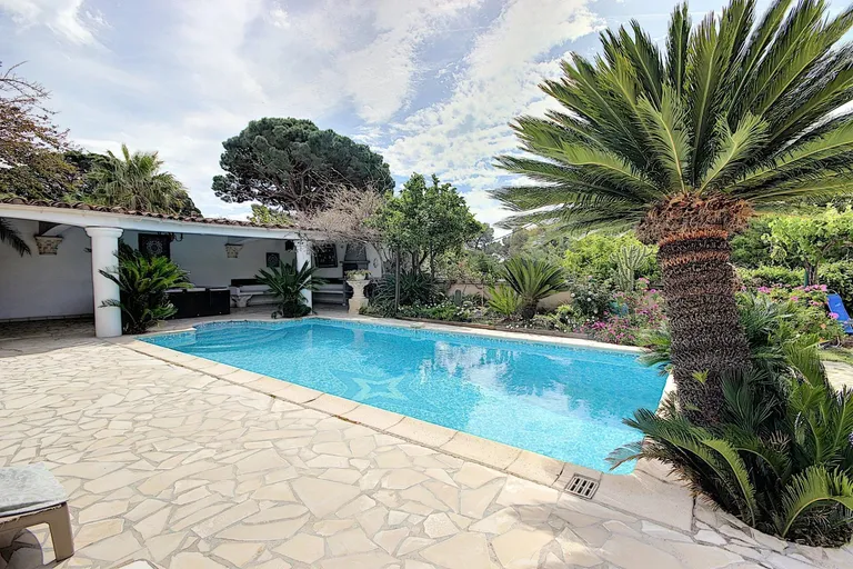Sainte-Maxime, 83120, France