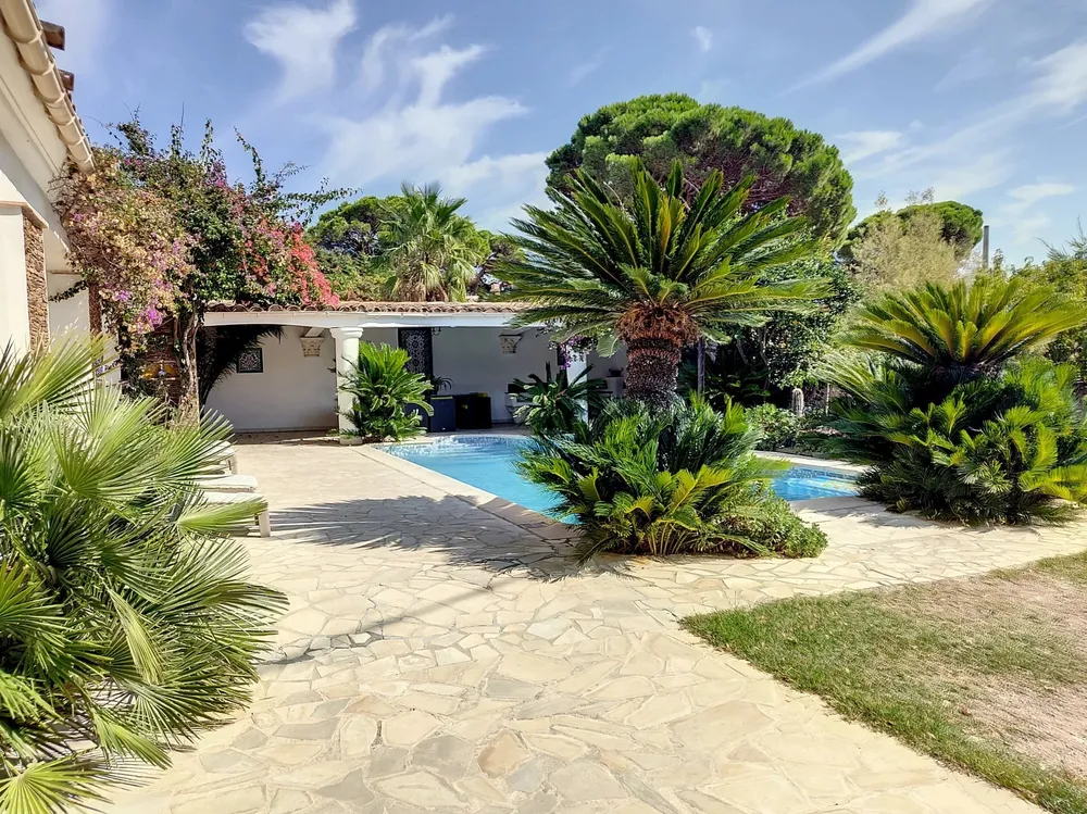 Sainte-Maxime, 83120, France