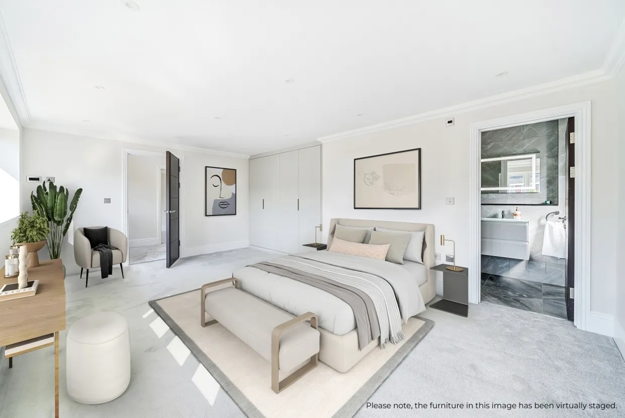 Oatlands Drive Weybridge KT13 photo 7