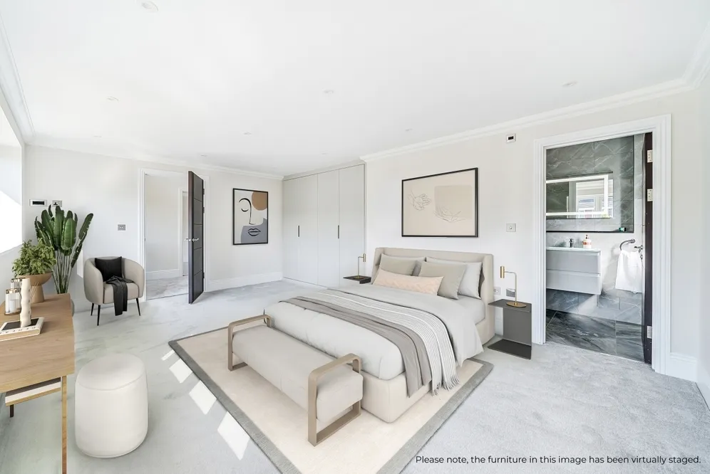 Oatlands Drive Weybridge KT13 photo 7