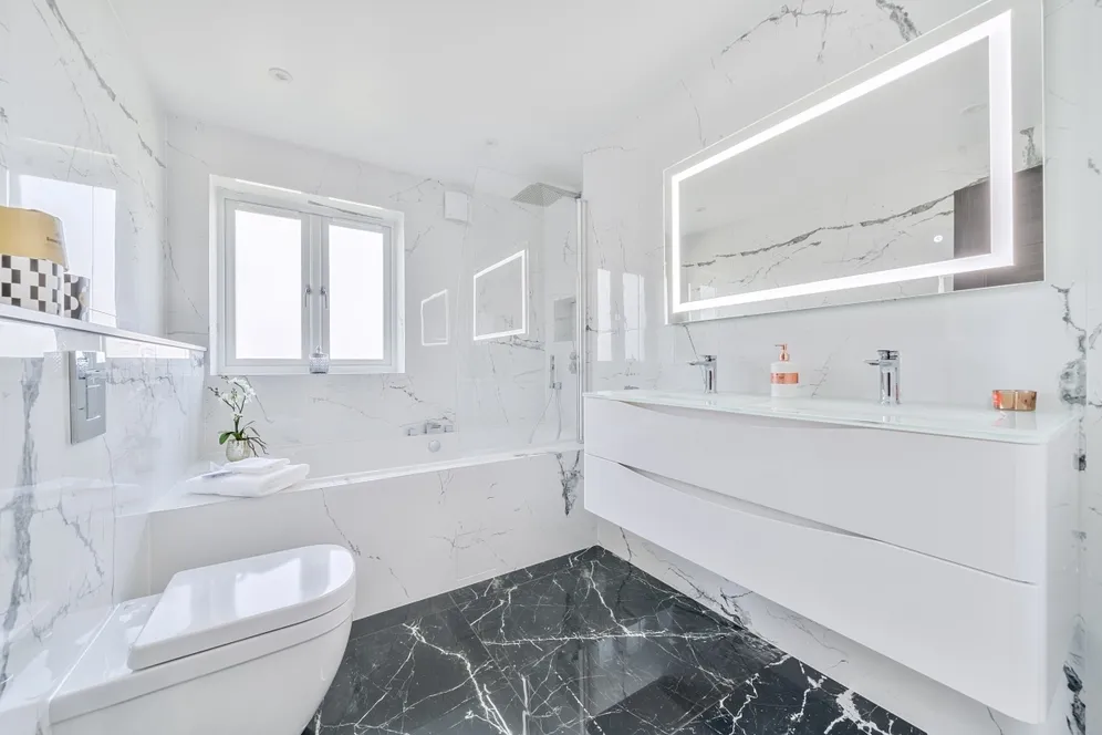 Oatlands Drive Weybridge KT13 photo 18