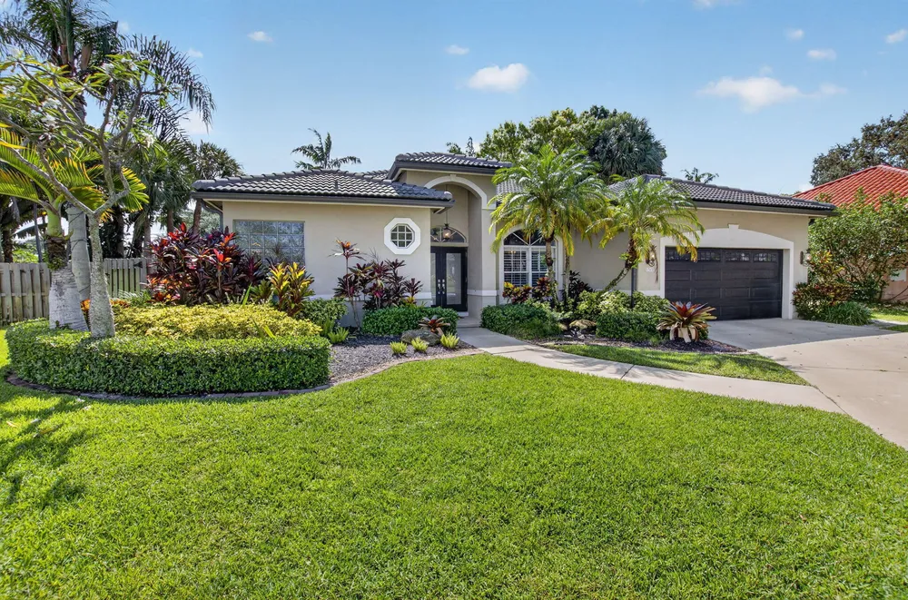 1365 E Barwick Ranch Circle, Delray Beach, FL 33445