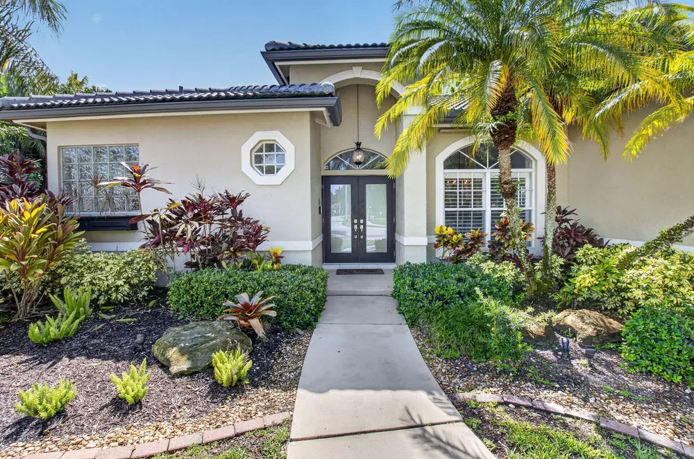 1365 E Barwick Ranch Circle, Delray Beach, FL 33445