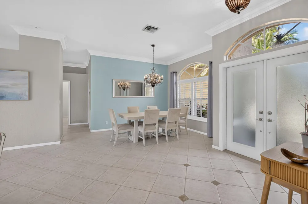 1365 E Barwick Ranch Circle, Delray Beach, FL 33445