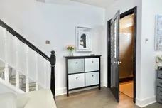 Summers Row, London