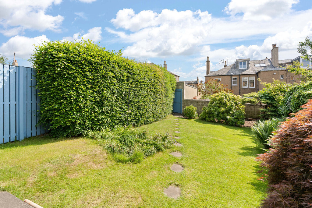 37 Morningside Grove, Morningside, Edinburgh, EH10 5PX Image 2