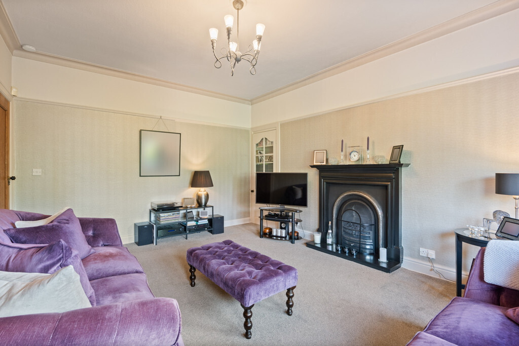 37 Morningside Grove, Morningside, Edinburgh, EH10 5PX Image 5