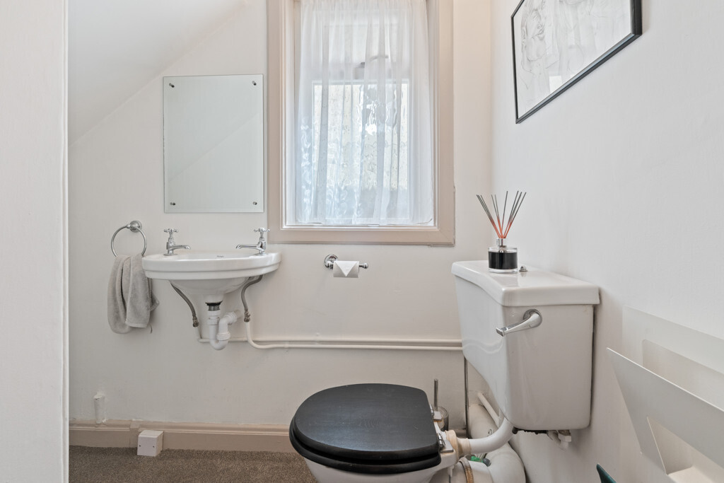 37 Morningside Grove, Morningside, Edinburgh, EH10 5PX Image 15