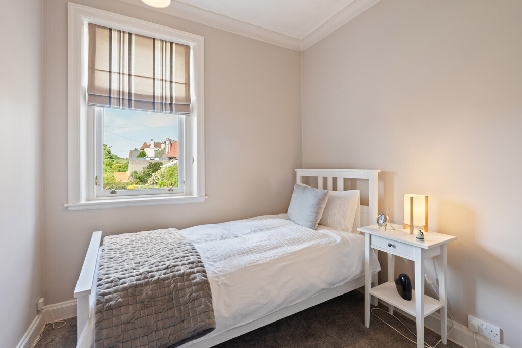 37 Morningside Grove, Morningside, Edinburgh, EH10 5PX Image 28